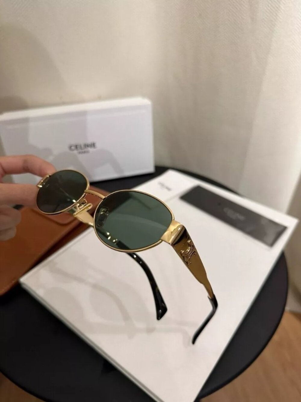 Celine Sunglasses Oval Triomphe Cl40235u - Picture 4 of 6